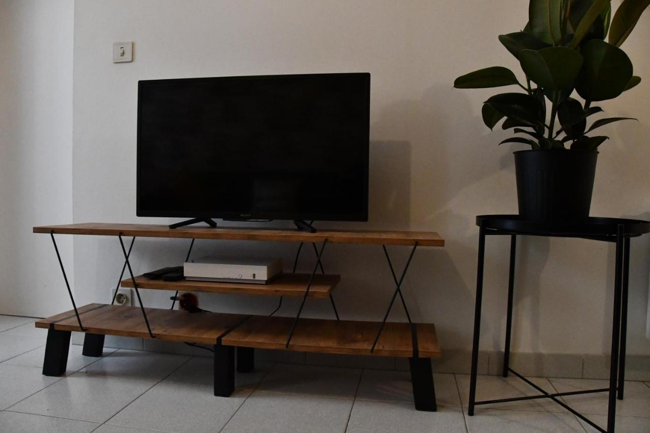 Appartement 32 M2 Intra Muros - Wifi - Netflix - Bureau Aviñón Exterior foto